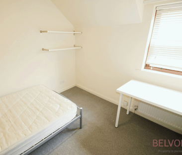 Town house to rent on - Photo 5