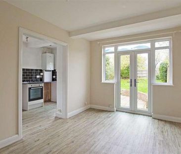 The Highway, Chelsfield, BR6 - Photo 2