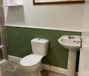 2 Bed Flat, Ashley Road, BS6 - Photo 4