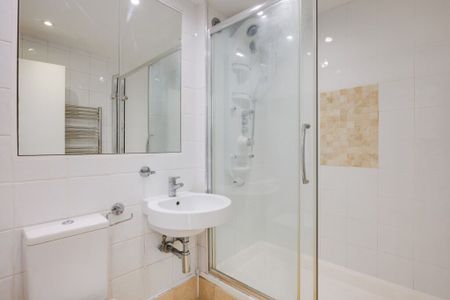 2 Bedroom Flat To Let - Photo 5