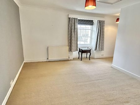 2 bedroom townhouse to rent - Photo 3