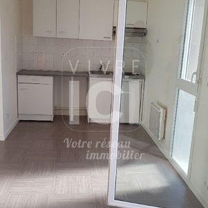 Location Appartement 1 pièce 28m² - Photo 2