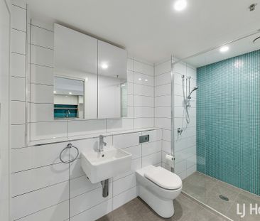 1804/120 Eastern Valley Way, Belconnen ACT - Photo 5