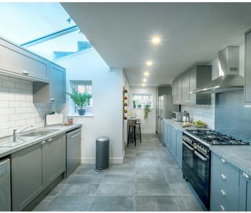 House share to rent on - Photo 2