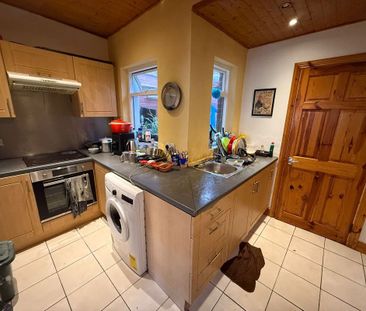 9 Ebor Parade, Belfast BT12 6NS - Photo 6