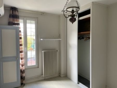 Quartier Carnot jolie maison avec jardin - Photo 3