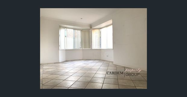 Spacious Family Home - Photo 1