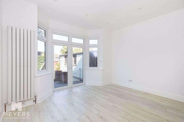 Westfield Road, Southbourne, BH6 - Photo 1