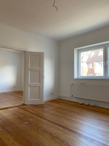 modernisierte 3-Zimmer-Wohnung, Luisenstraße 7, Flensburg - Photo 2