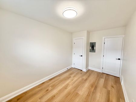 For Lease - 1164 Queen Street Unit# Upper, Toronto, Ontario - Photo 5