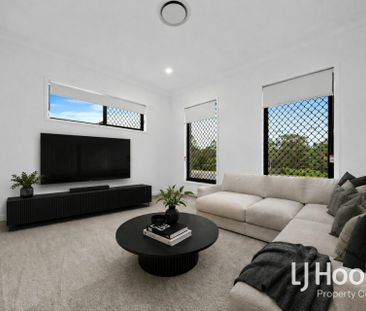 The Ultimate Family Home - Move in Ready - Space, Style & Luxury - Photo 4