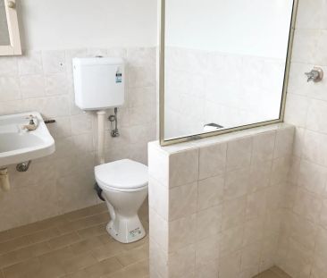 Location Location! - Photo 2