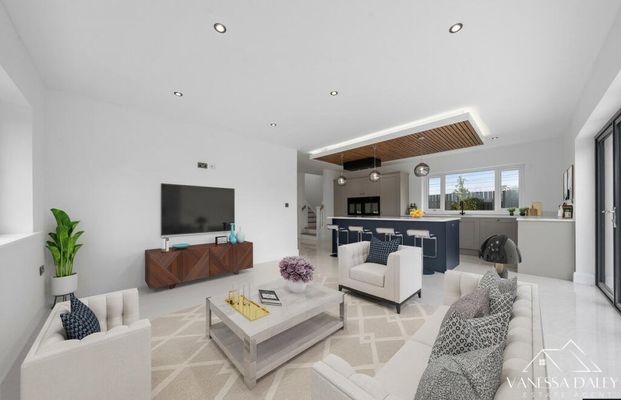 Darkinson Lane, Preston - Photo 1