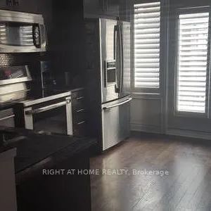 Condo Townhouse For Lease | W9232889 - Photo 1