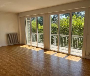 Location Appartement 4 pièces 104m² NANTES 44000 - Photo 3