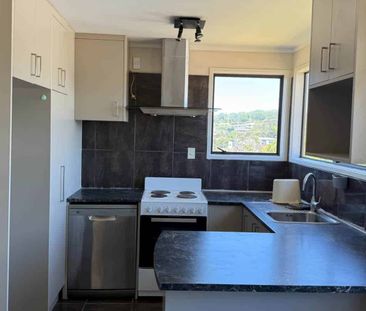 Affordable 3-Bedroom, 1-Bath Home in a Great L... - Photo 2