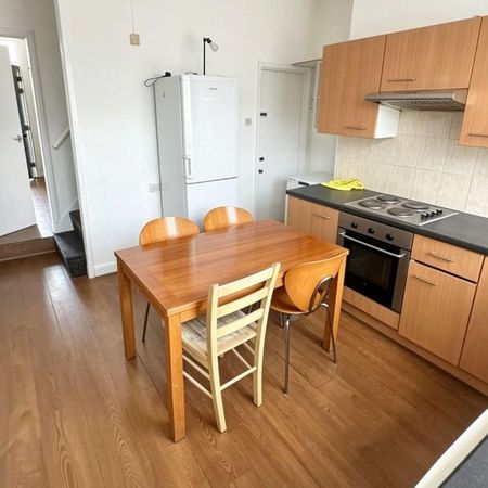 3 bedroom terraced house to rent - Photo 4