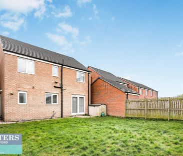 Northern View, Bradford, West Yorkshire, BD6 - Photo 1