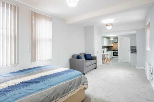 Studio Flat, Lincoln Street, LE2 - Photo 1