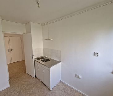 Location Appartement 3 pièces 61m² - Photo 6
