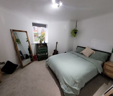 1 Bed Flat, Christchurch Road, N8 - Photo 6