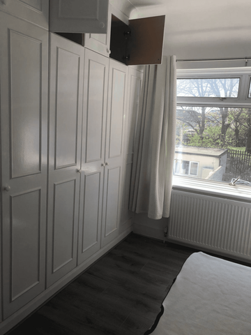 5 bedroom semi-detached house to rent - Photo 4