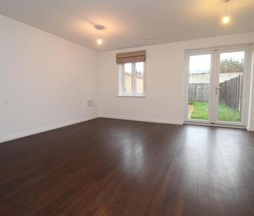 3 bedroom property to rent - Photo 2