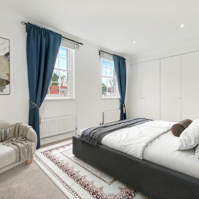 4 bedroom terraced house to rent - Photo 1