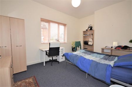 18A Holberry Gardens, Broomhall, Sheffield, S10 2FR - Photo 5