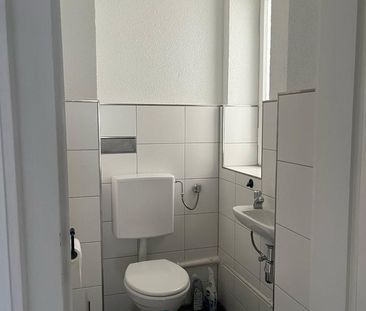 exklusive, kernsanierte 3 Zimmer Wohnung mit Balkon - Foto 1