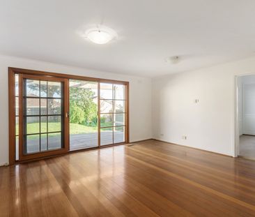 74 Liston Street, Glen Iris - Photo 1