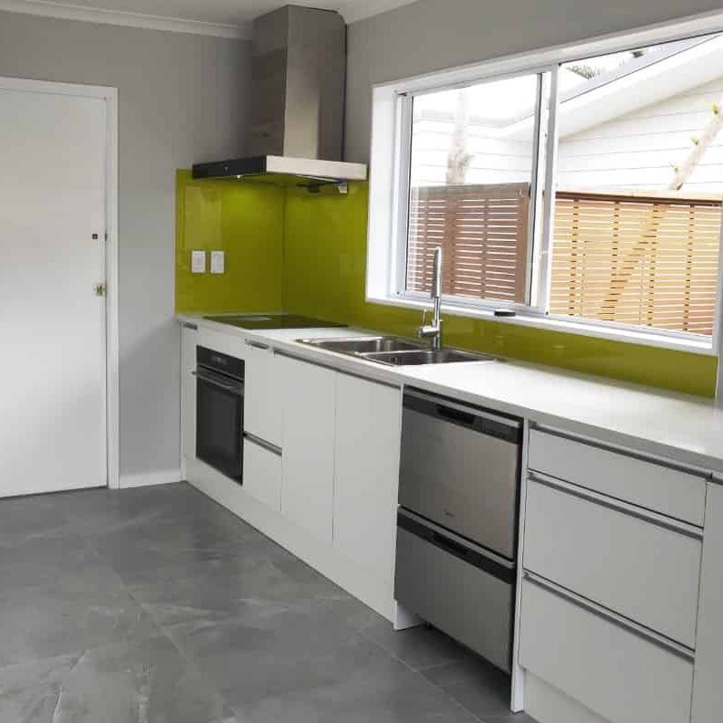 Live the Easy City Fringe Lifestyle - Photo 1