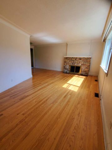 For Lease - 149 PLEASANT PARK Road, Alta Vista and Area, Ontario - Photo 5