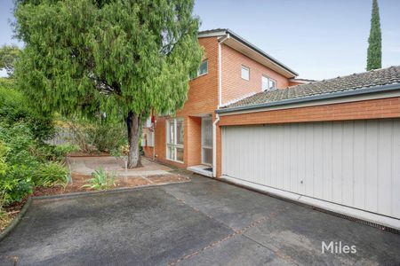 1/96 Locksley Road, Ivanhoe - Photo 5