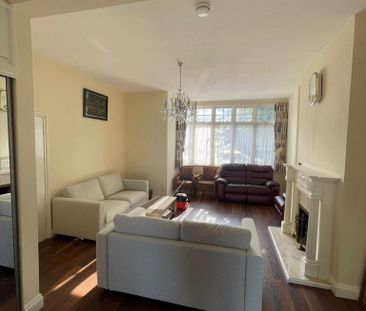1 bedroom property to rent - Photo 2