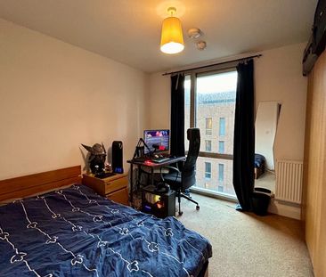 3 Bed Maisonette, Nelson Walk, E3 - Photo 2