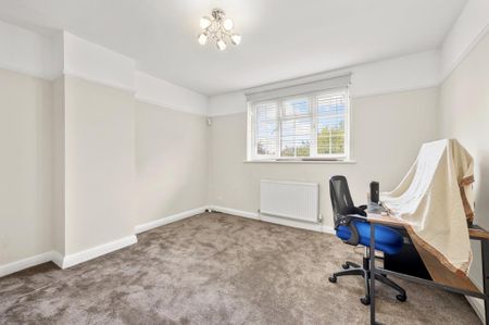 3 bedroom semi-detached house to rent - Photo 3