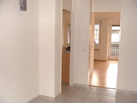 heimelige Wohnung mit Balkon an ruhiger Lager - Photo 3