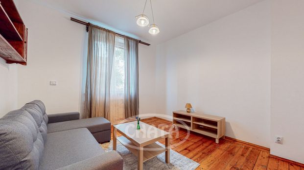 Duża kawalerka blisko centrum - Photo 1