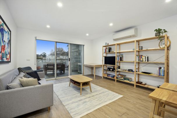 Fabulous One Bedroom in Braddon - Photo 1