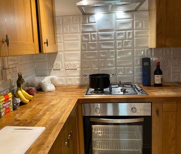 2 Bed Flat, Black Prince Rd, SE11 - Photo 2