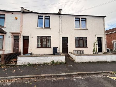 Vauxhall Villas, Walter Street - Photo 2