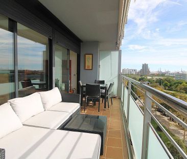 3 room luxury Apartment for rent in Valencia - Photo 2