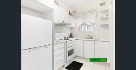 Two bedroom With Garage Unit for rent at Lakemba - Photo 4