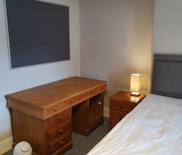 6 bedroom house - Photo 6