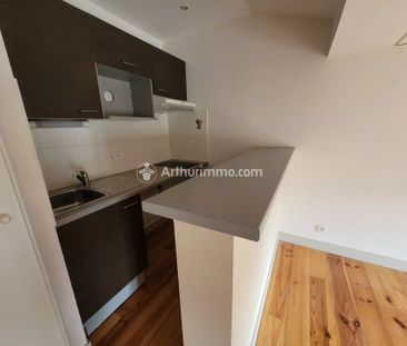 Location Appartement 2 pièces 35 m2 à Saint-Jean-d'Angély - Photo 2