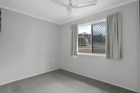 Great family home in Beaconsfield - Photo 5