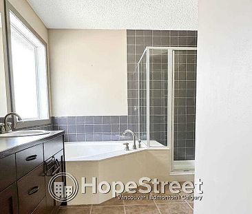 51 St. Moritz Terrace SW, Calgary - Photo 6