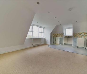 Goldcroft Avenue, Weymouth, DT4 - Photo 1