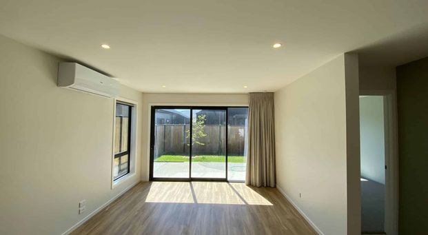 New three bedroom home - Photo 1